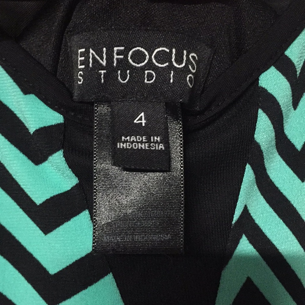 •Enfocus Studio• Mint and Black Dress - Picture 3 of 6